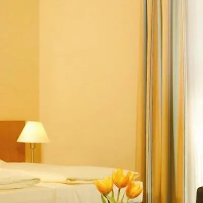 ***  Centro Park Hotel Berlin-Neukoelln Almanya
