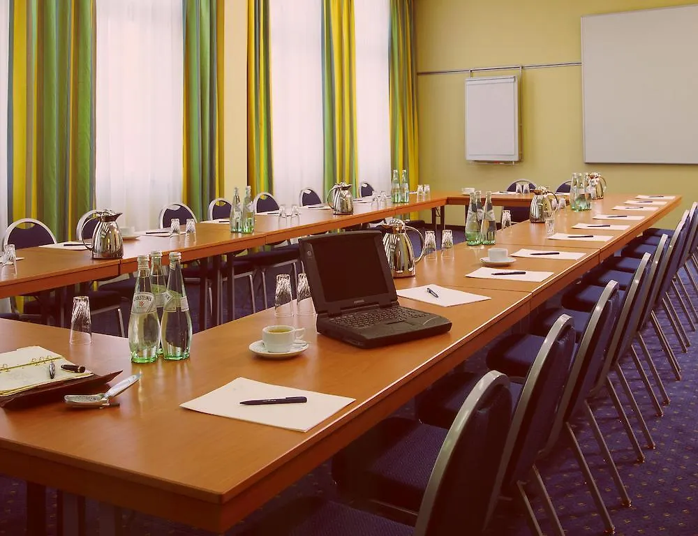 Centro Park Hotel Berlin-Neukoelln 3*, Berlin Almanya