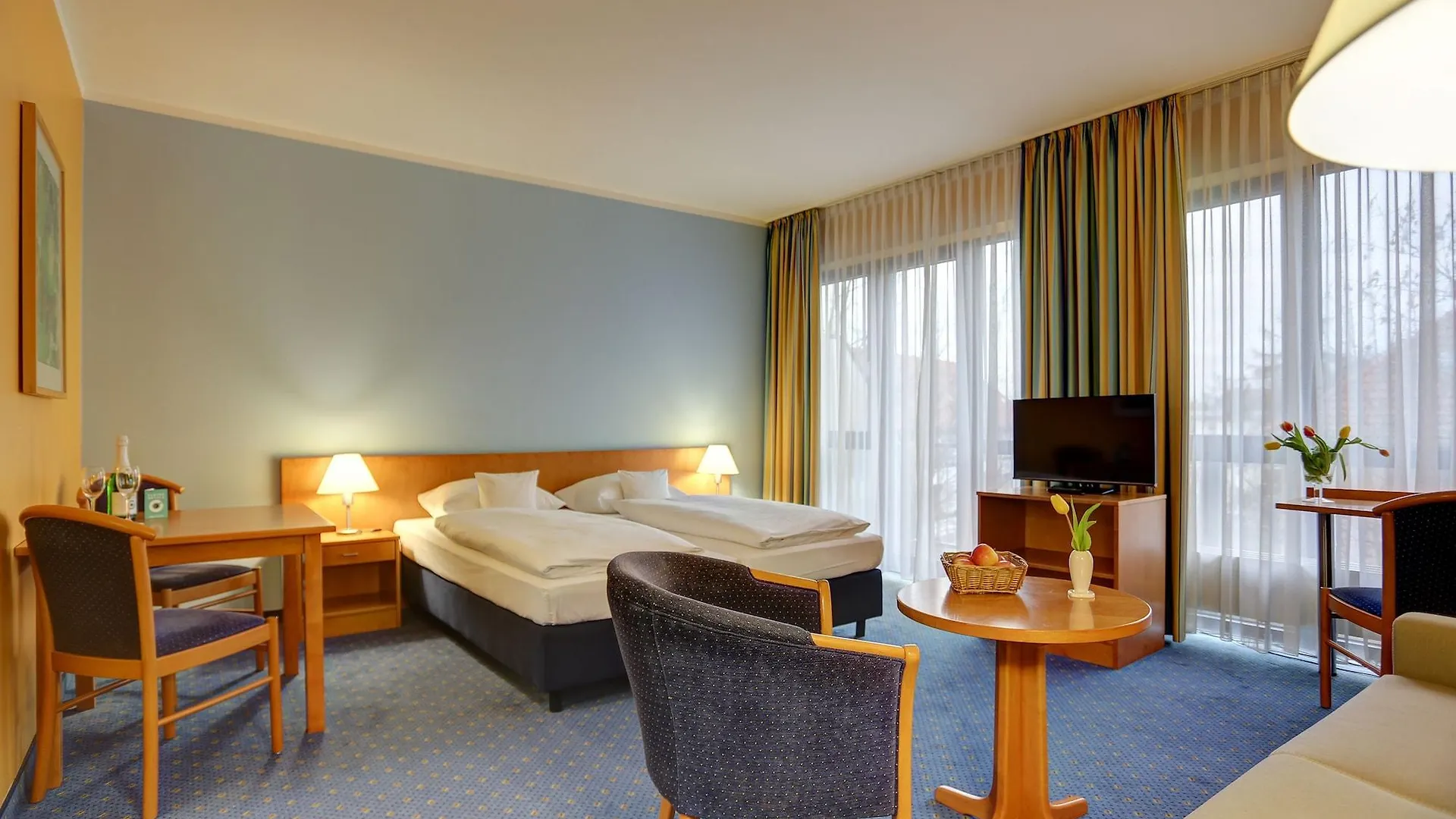 Centro Park Hotel Berlin-Neukölln 3*, Berlin